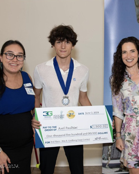 Holocaust Memorial Miami Beach Announces Essay Winners