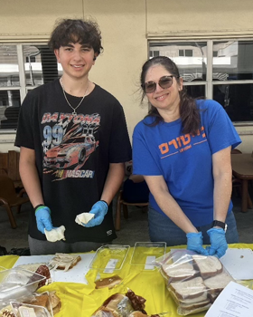16th Annual Everything but the Turkey: A Huge Success