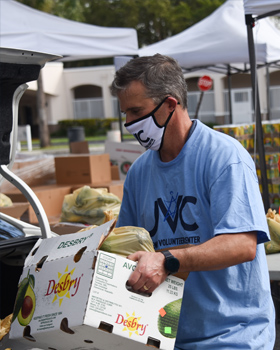 Federation Food Distribution Drive-Thru Brings Help to the Community