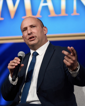 Former Israeli Prime Minister Naftali Bennett Welcomed by Miami Community at The Main Event