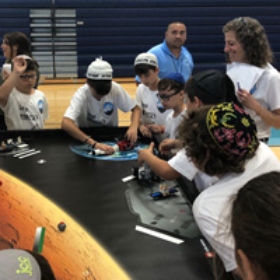 Students Compete in Second Annual Miami Jewish Day School Robotics Festival